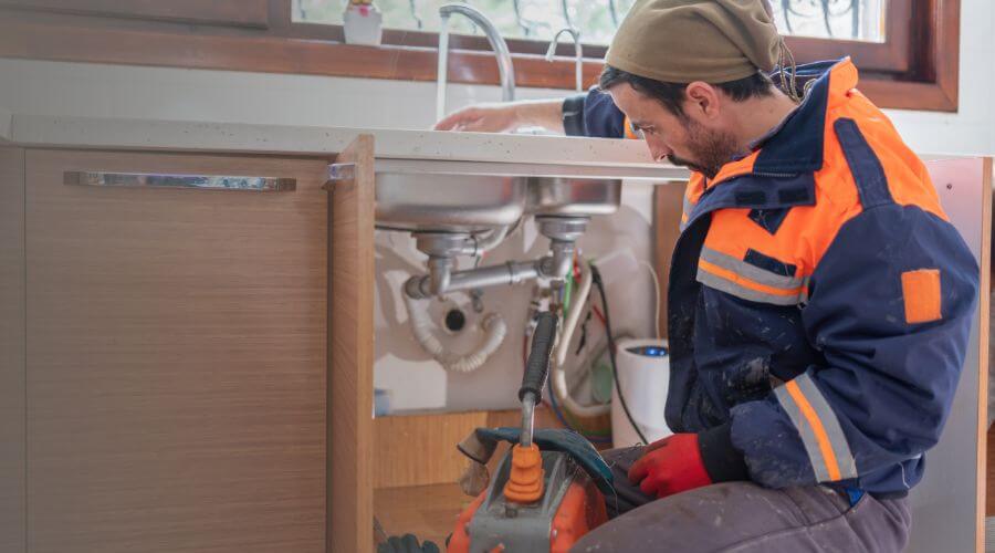 Local annual plumbing maintenance in Fairburn, SD